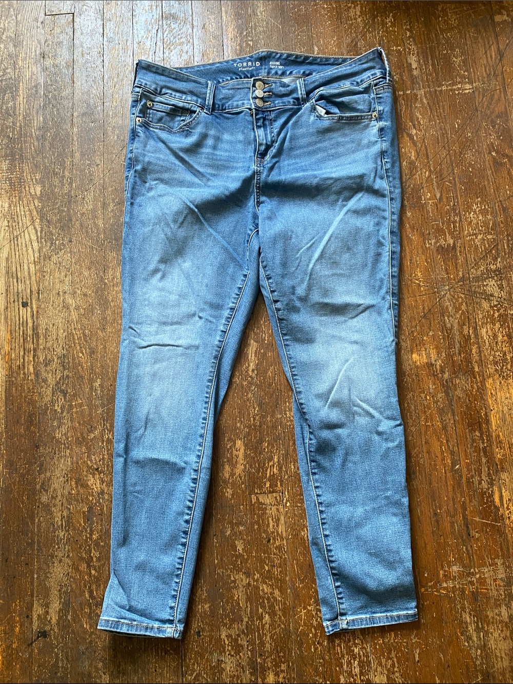 torrid Light Blue High-Rise Skinny Jeans Size 18R